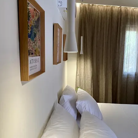 Apartment Relax Under The Mulberry Tree