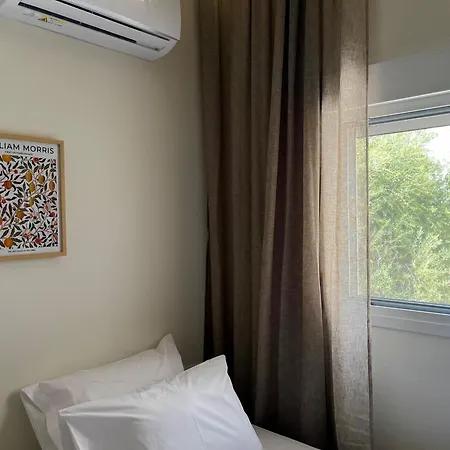 Apartment Relax Under The Mulberry Tree Istro